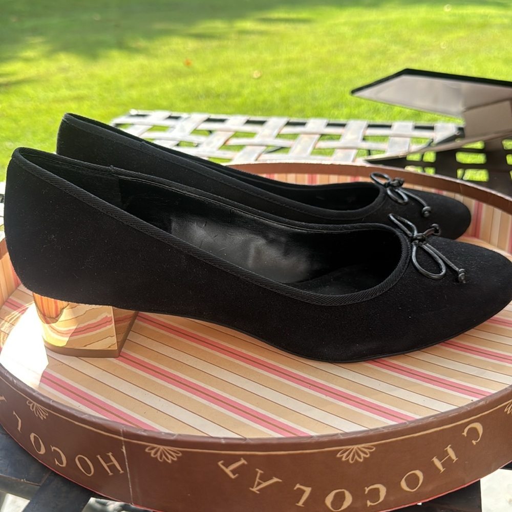 Lord and Taylor Black suede  Women's Flats with Bow Detail gold heel
